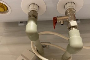 热水器非泄压阀漏水原因及修理方法（解决热水器非泄压阀漏水的小窍门）