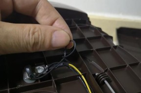 电饭煲冒气是什么原因？如何快速解决冒气故障？