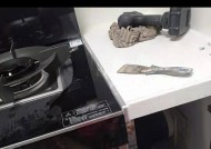 集成灶玻璃面板清洁方法（轻松清洁集成灶玻璃面板）