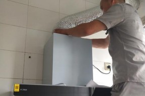 如何最快速清洗油烟机（省时又有效的油烟机清洗技巧）