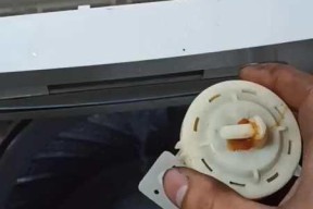 洗衣机不排水的维修方法（解决洗衣机排水问题的实用技巧）
