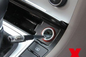 有振膜的低音炮使用方法是什么？如何正确连接和调试？