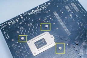 CPU14相供电插法正确吗？需要遵循哪些步骤？