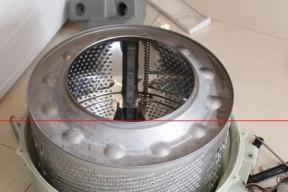 双筒洗衣机清洗指南（如何正确使用和保养双筒洗衣机）