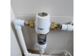 解决前置净水器不能进水的问题（排除故障并恢复正常使用）