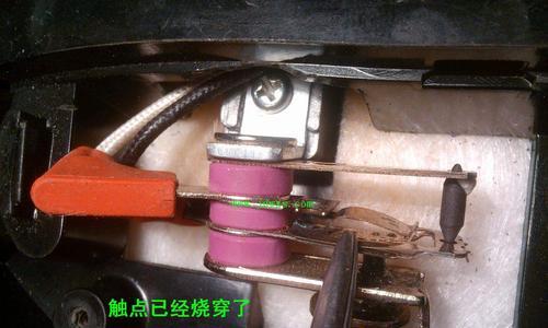 如何修理燃气灶温控器故障（掌握关键修理技巧）  第1张