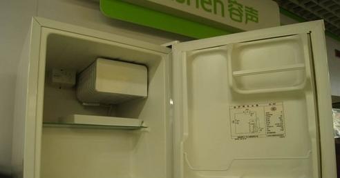 冰柜不制冷起霜的原因及解决方法（冰柜起霜问题分析与解决）  第2张