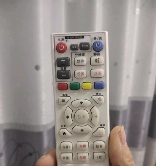电视万能遥控器与机顶盒遥控器对接的完美解决方案（如何让电视万能遥控器成为您机顶盒的最佳伴侣）  第1张