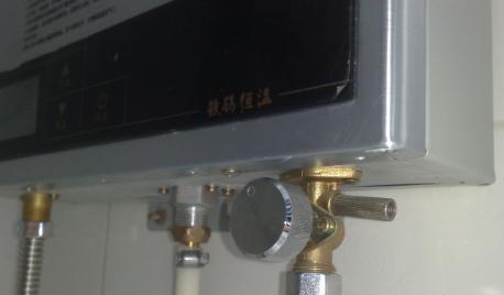 移动式热水器如何清洗？清洗步骤和注意事项是什么？  第1张