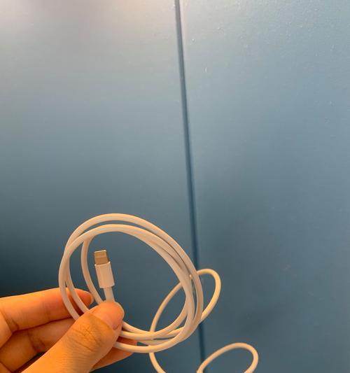 为苹果平板充电需要多少瓦的充电器？  第1张
