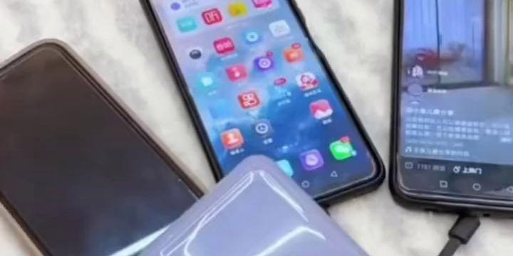 小样哥移动电源怎么样啊？它的性能和续航如何？  第3张