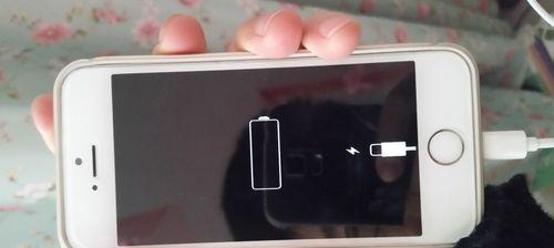 插上电源线为何有电流声？电流声的可能原因是什么？  第1张