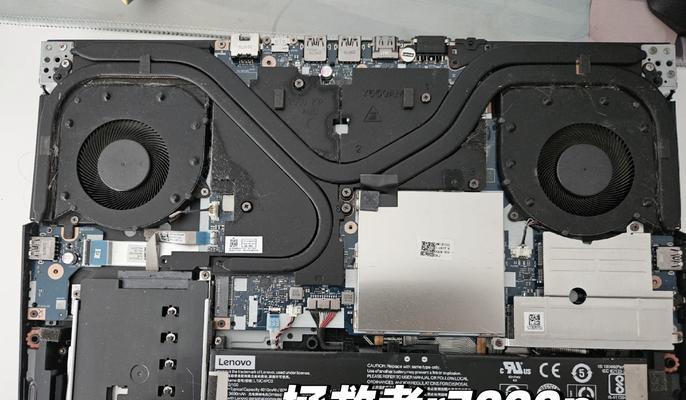 显卡灰尘过多应如何清理维护？  第1张