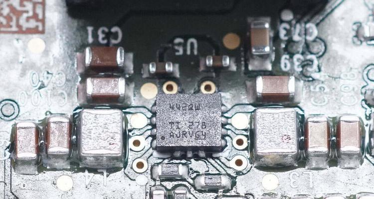 移动硬盘拆解步骤是什么？  第3张
