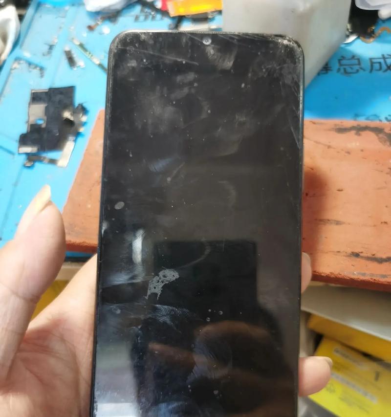 三星手机损坏后如何修复？维修费用大概是多少？  第1张