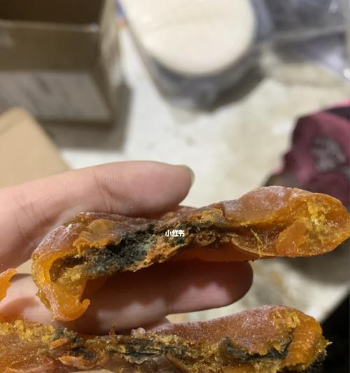 拿柿子怎么砸手机壳的？这样做安全吗？  第1张