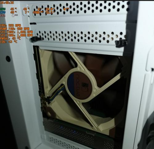 华硕主板风扇安装扣具的正确方法是什么？  第1张