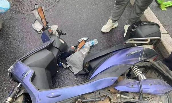 电瓶车发生刮碰后应如何处理？需要哪些维修步骤？  第2张
